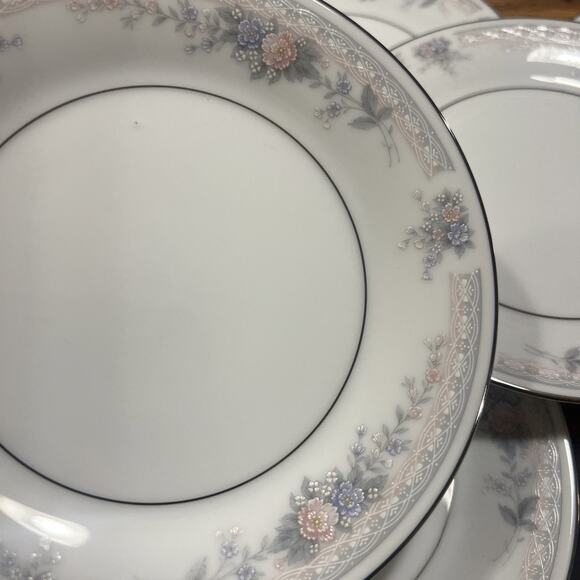 Noritake Bridal Waltz Bread Plates SET Of 9 VTG 6.25" 4109 Pink Blue Floral EXC! - Picture 4 of 14